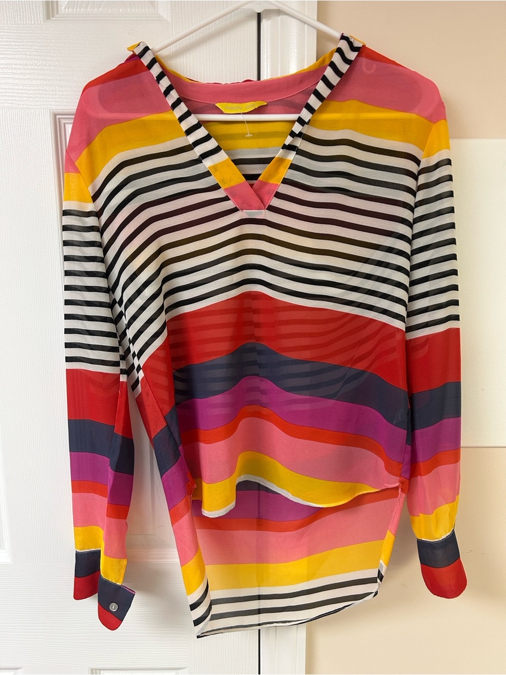 Aaron Ashe Striped Multicolor V Neck Lightweight blouse